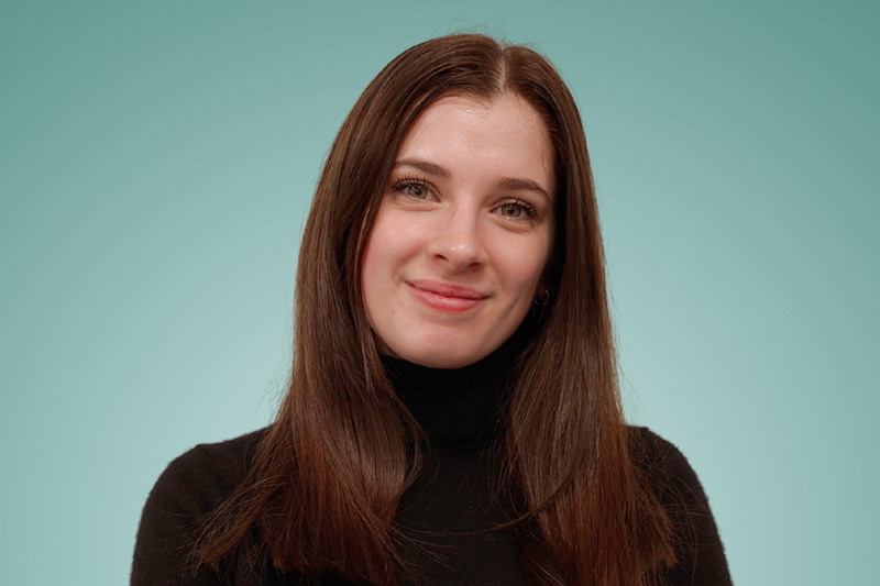 Justine - colour photo